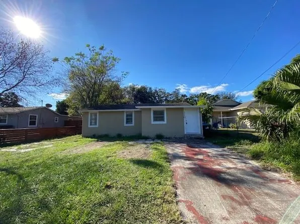 110 N Observatory Dr, Orlando, FL 32835