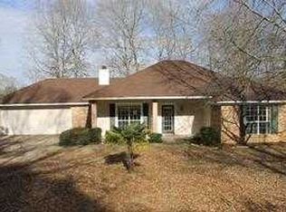 1460 Forbes Dr, Byram, MS 39272