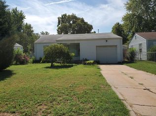 2031 W Irving St, Wichita, KS 67213