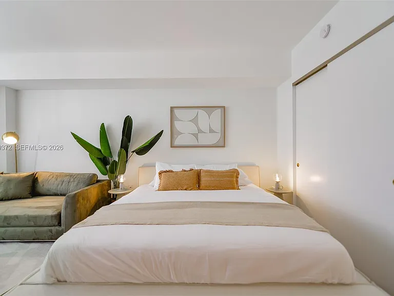90 NE 32nd St #618 — Photo 13
