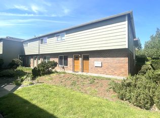 935 16th Ave APT 1, Longview, WA 98632
