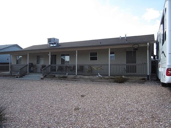 3rd image of 3961 N Catherine Dr