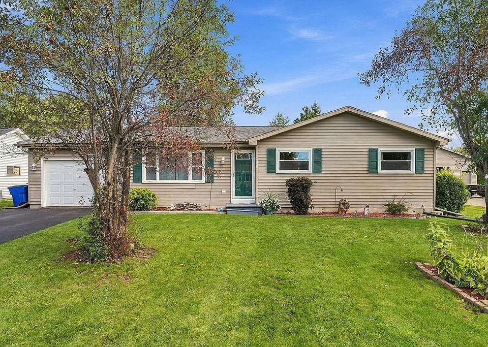 1st image of 722 McKinley Ave