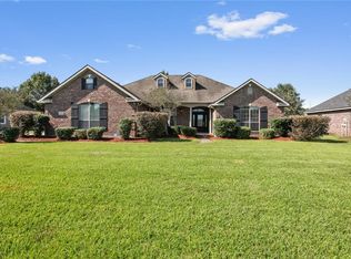 5730 W Stephie Ln, Lake Charles, LA 70605