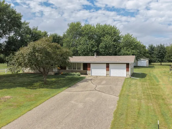20465 232nd Ave, Arnolds Park, IA 51331