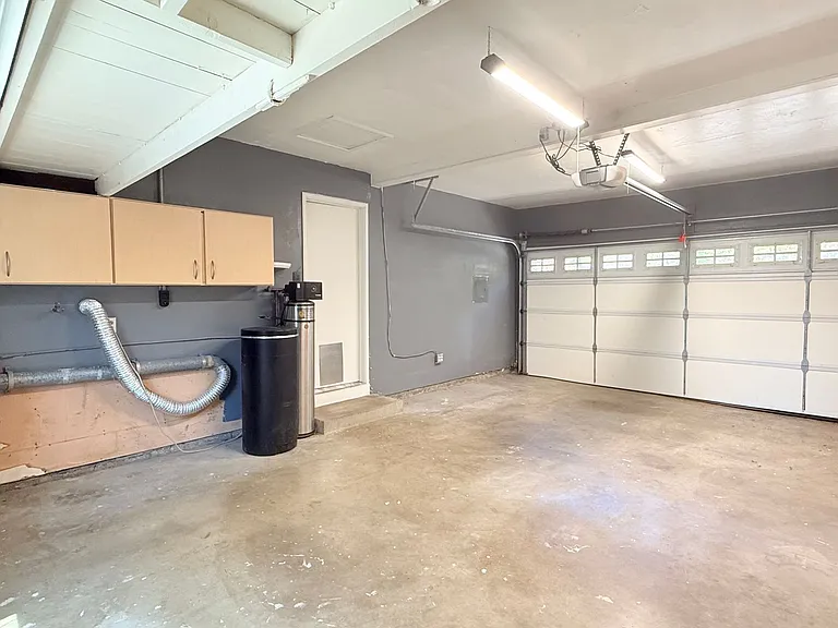 1771 Lynwood Dr — Photo 41