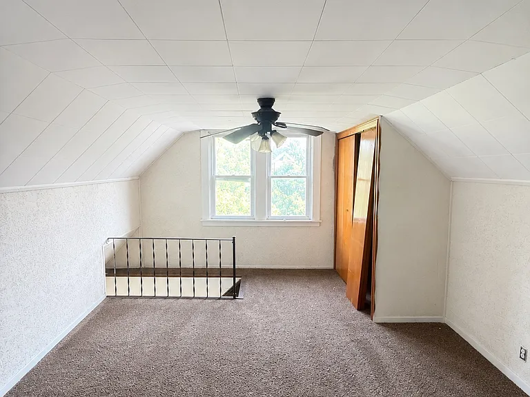 16007 Huntmere Ave #2 — Photo 8
