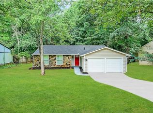 5330 Martins Crossing Rd, Stone Mountain, GA 30088