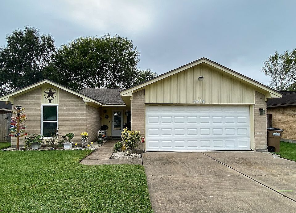 1st image of 3219 Edgewood Dr