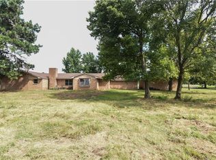 1155 W Garner St, Detroit, TX 75436