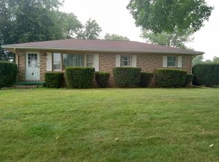 560 Randy Dr, Newark, OH 43055