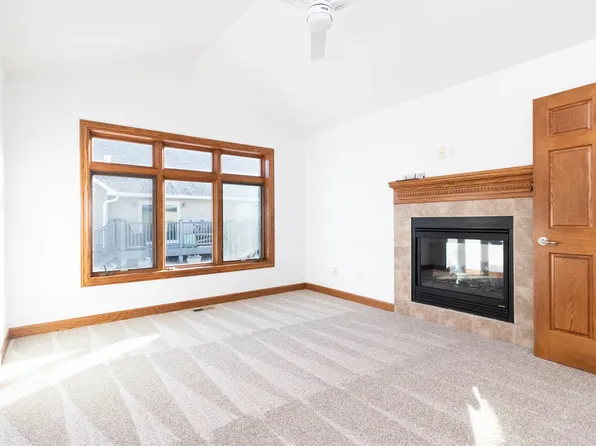 126 SW 36th Ln, Ankeny, IA 50023