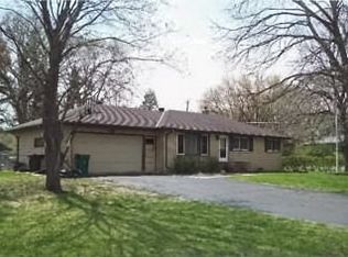 230 Demar Ave, Shoreview, MN 55126