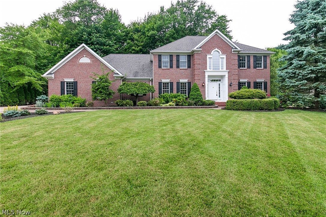 10316 Christina Dr, Kirtland, OH 44094 | Zillow