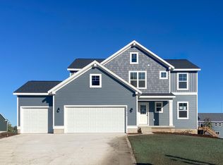 10724 Greyhound Ave, Allendale, MI 49401