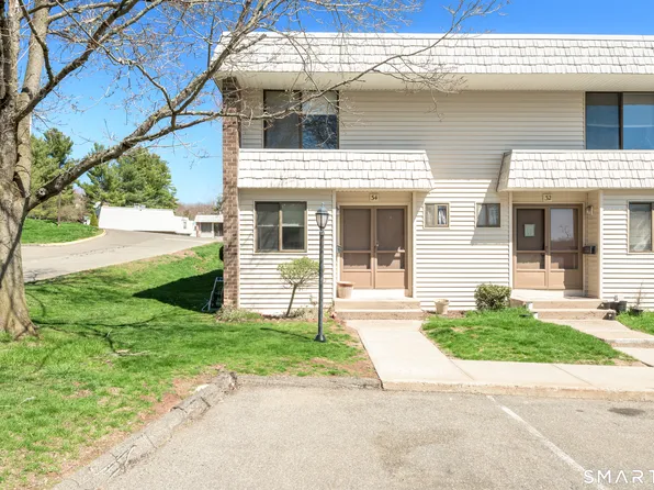 34 Hemlock Court #34, Cromwell, CT 06416