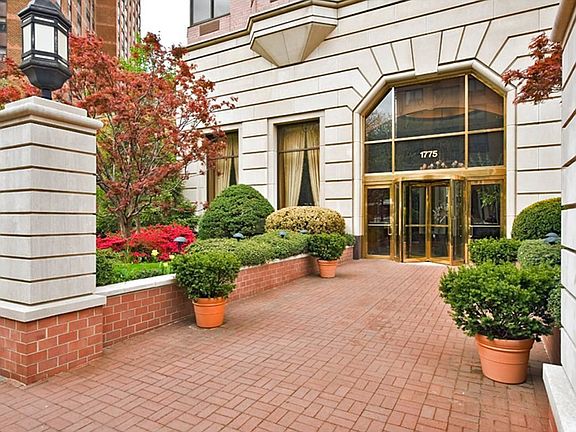 5th image of 1775 York Ave APT 8E