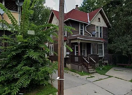 1342 Home Pl #2
