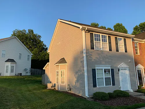 502 Brittany Way Photo 1
