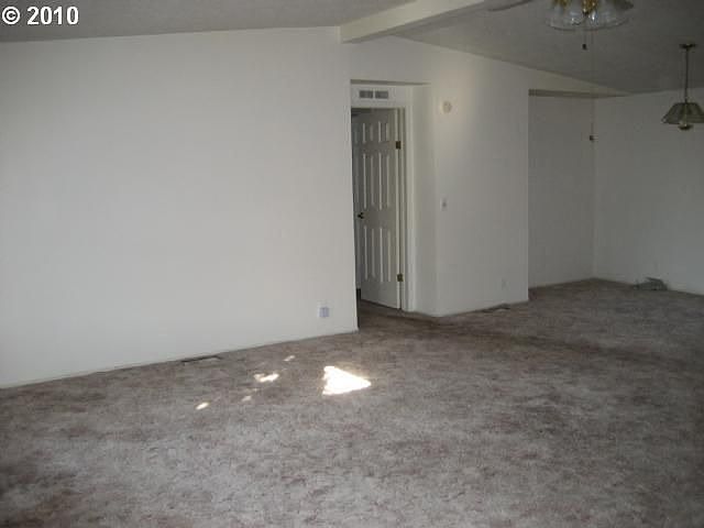 2nd image of 5701 NE Saint Johns Rd