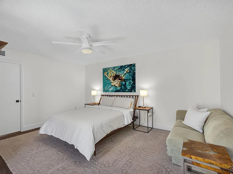 1700 Embassy Dr #103 — Photo 41