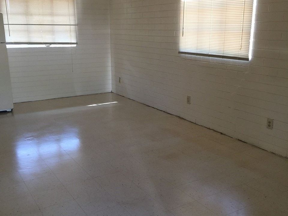 2nd image of 320 E Mohave Rd Unit 2