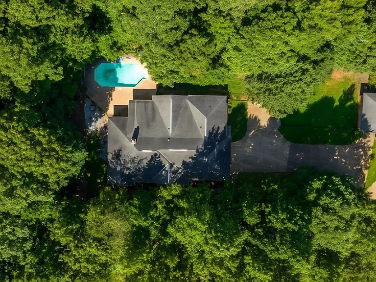 585 Cecily Dr — Photo 46