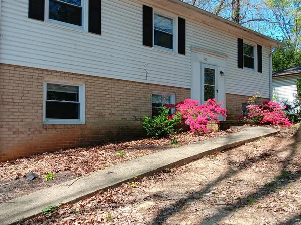 110 Middlesex Dr, Charlottesville, VA 22901
