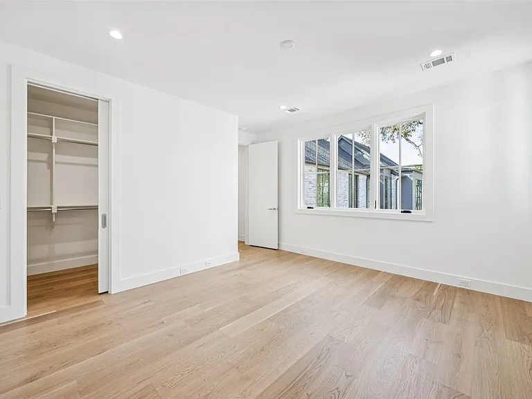 6833 Northridge Dr — Photo 30