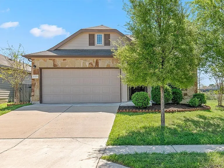 10429 Crescendo Ln — Photo 1