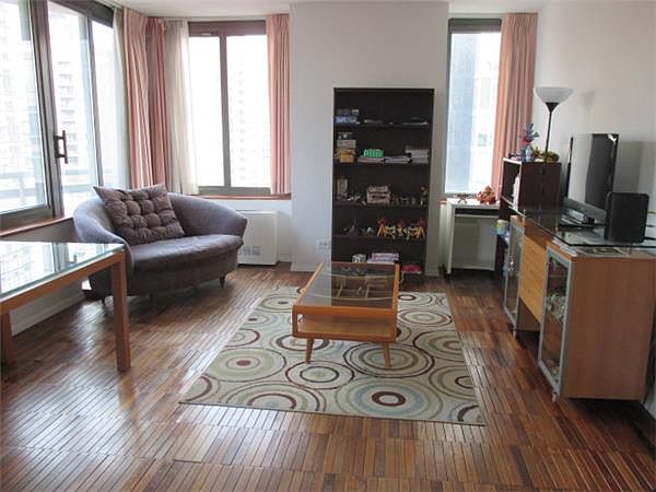 1st image of 1632 2nd Ave #1204