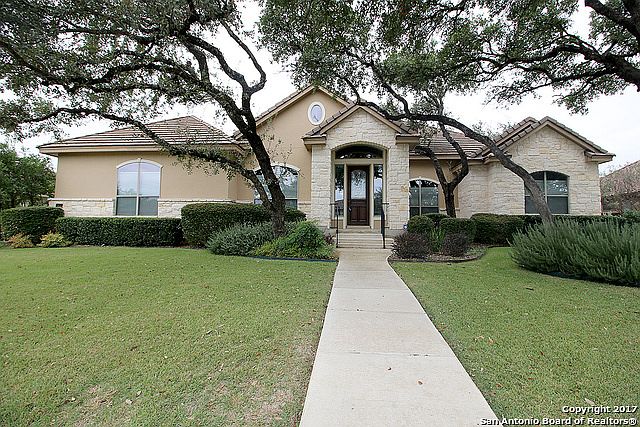 1st image of 323 Regent Cir