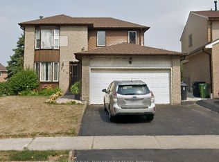 122 Caronia Sq #BASEMENT, Toronto, ON M1B2Z8