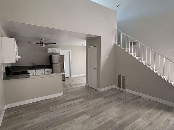 2nd image of 5187 Garden Ln #10976452