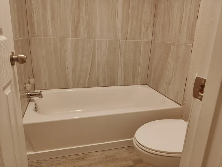 1420 Rodeo Rd #114 — Photo 6