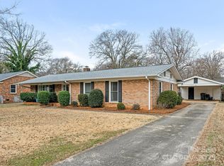 4950 Currituck Dr, Charlotte, NC 28210