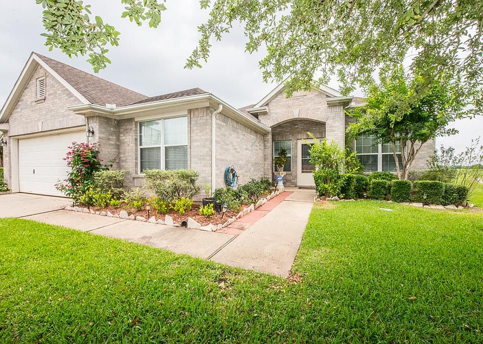 1st image of 5110 Meadow Canyon Dr