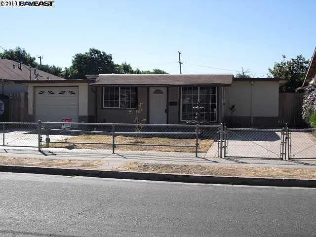 6207 Dairy Ave photo 1