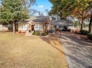 1702 W 1st St, Mount Pleasant, TX 75455