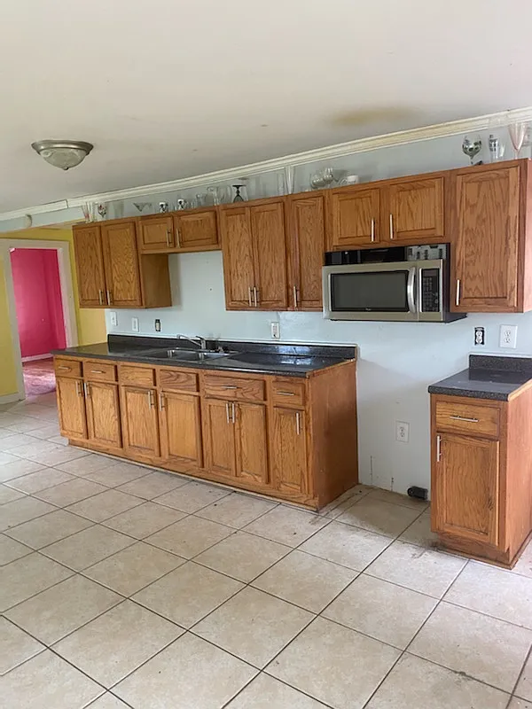 3 bed, 1000 sqft, $800 — Photo 3