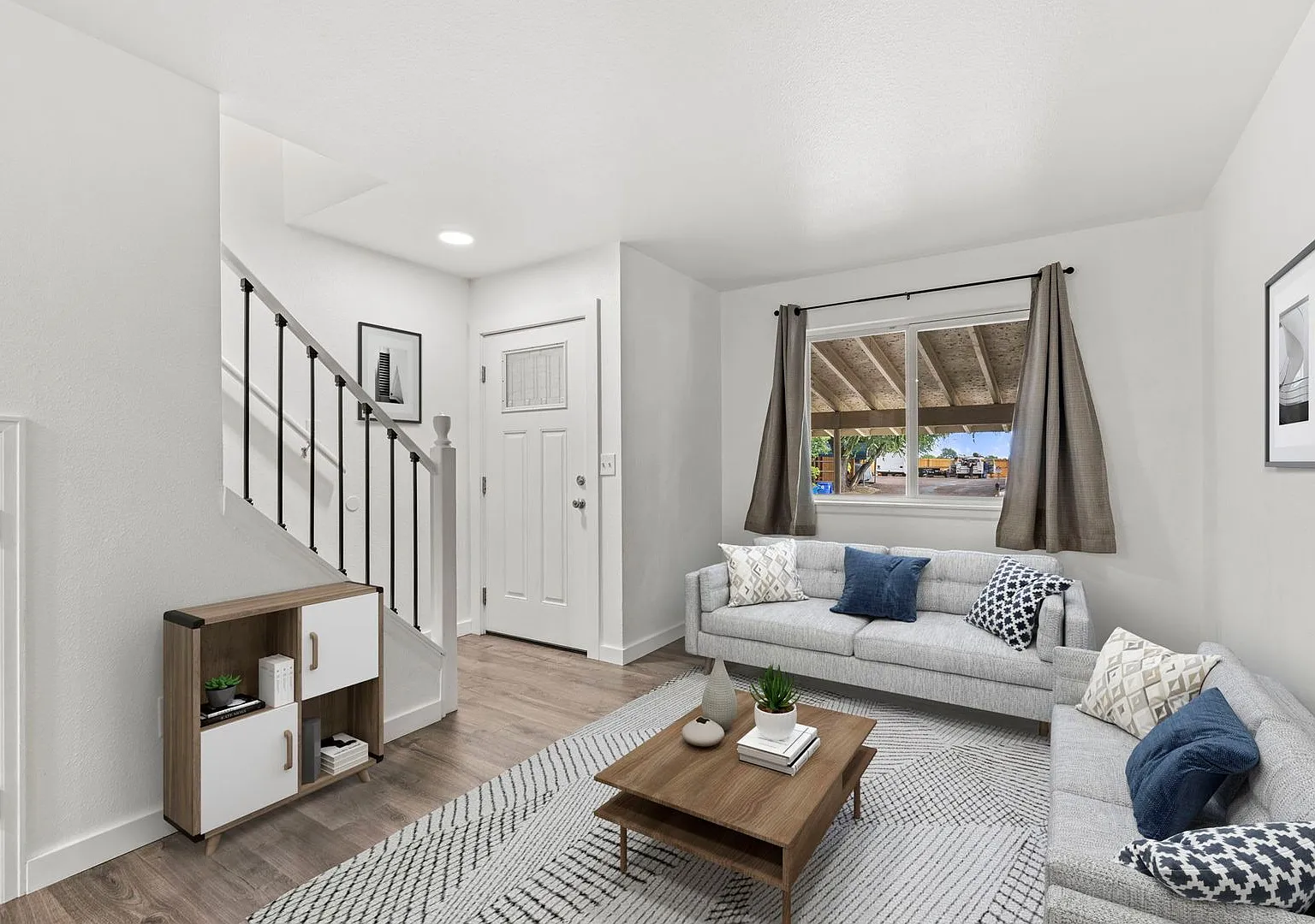 Basswood Drive Duplex — Photo 3