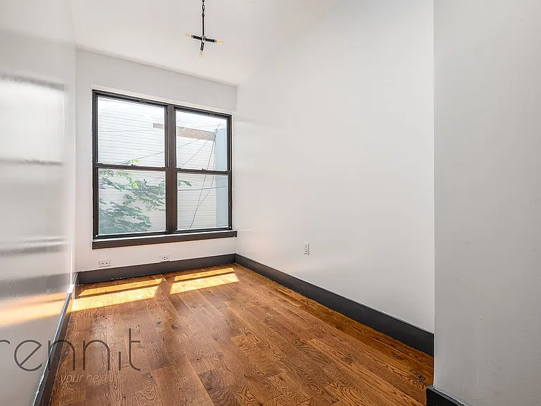 174 Knickerbocker Ave #2L — Photo 12