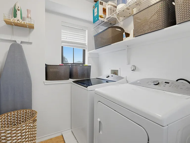 1083 Tumbleweed Trl — Photo 27