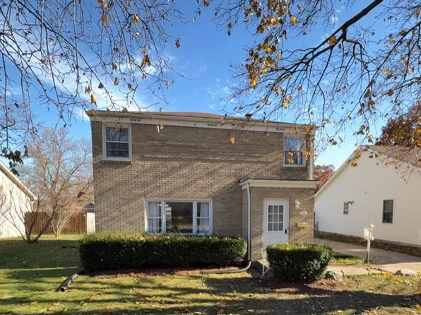 1016 Kingsway Ave, Rockford, IL 61108