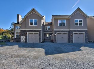 1536 Assembly Lodge Ln, Pocono Pines, PA 18350