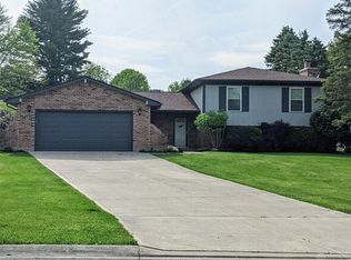 65 Hawthorne Glen Trl, Dayton, OH 45440