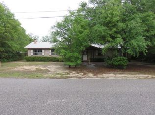 4658 Cardinal St, Pace, FL 32571