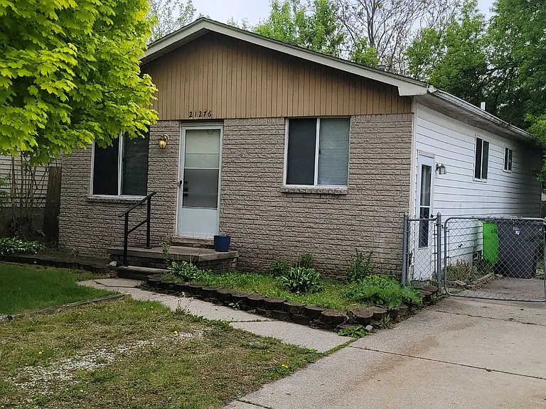 21276 Abrahm St — Photo 1