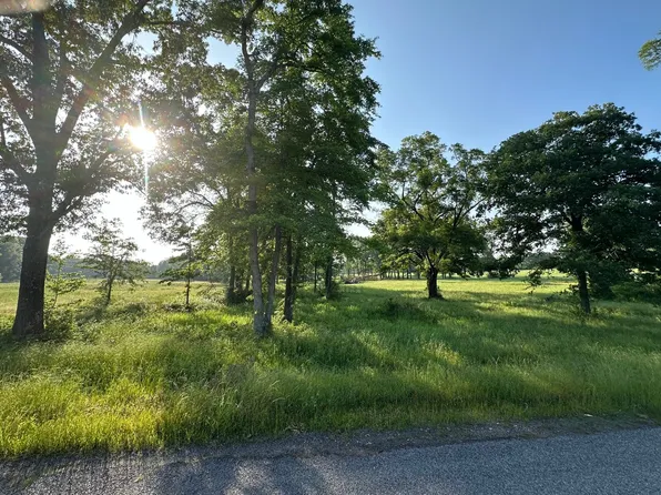 4307 Baker Ln, Naples, TX 75568