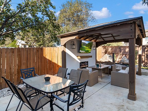 4th image of 8507 Sarasota Woods